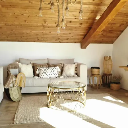Casa De Oro Alma 아파트호텔 소조폴
