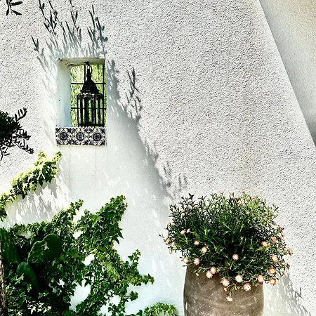 Casa De Oro Apartahotel 3*
